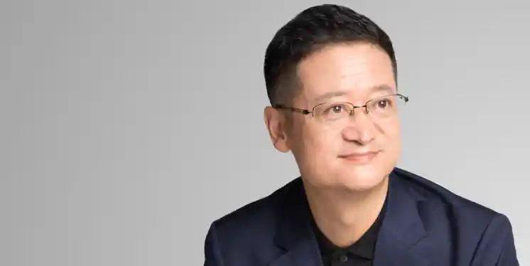 当时代洪流席卷一切，创业者的底牌是什么